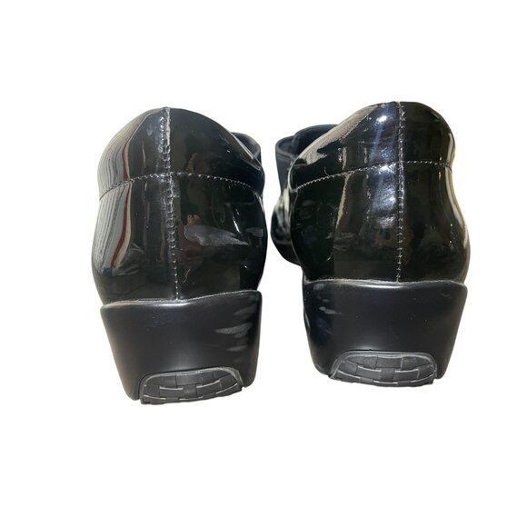 COLE HAAN x NikeAir Waterproof Patent Leather Clogs Women's Sz. 8.5B - Picture 3 of 9